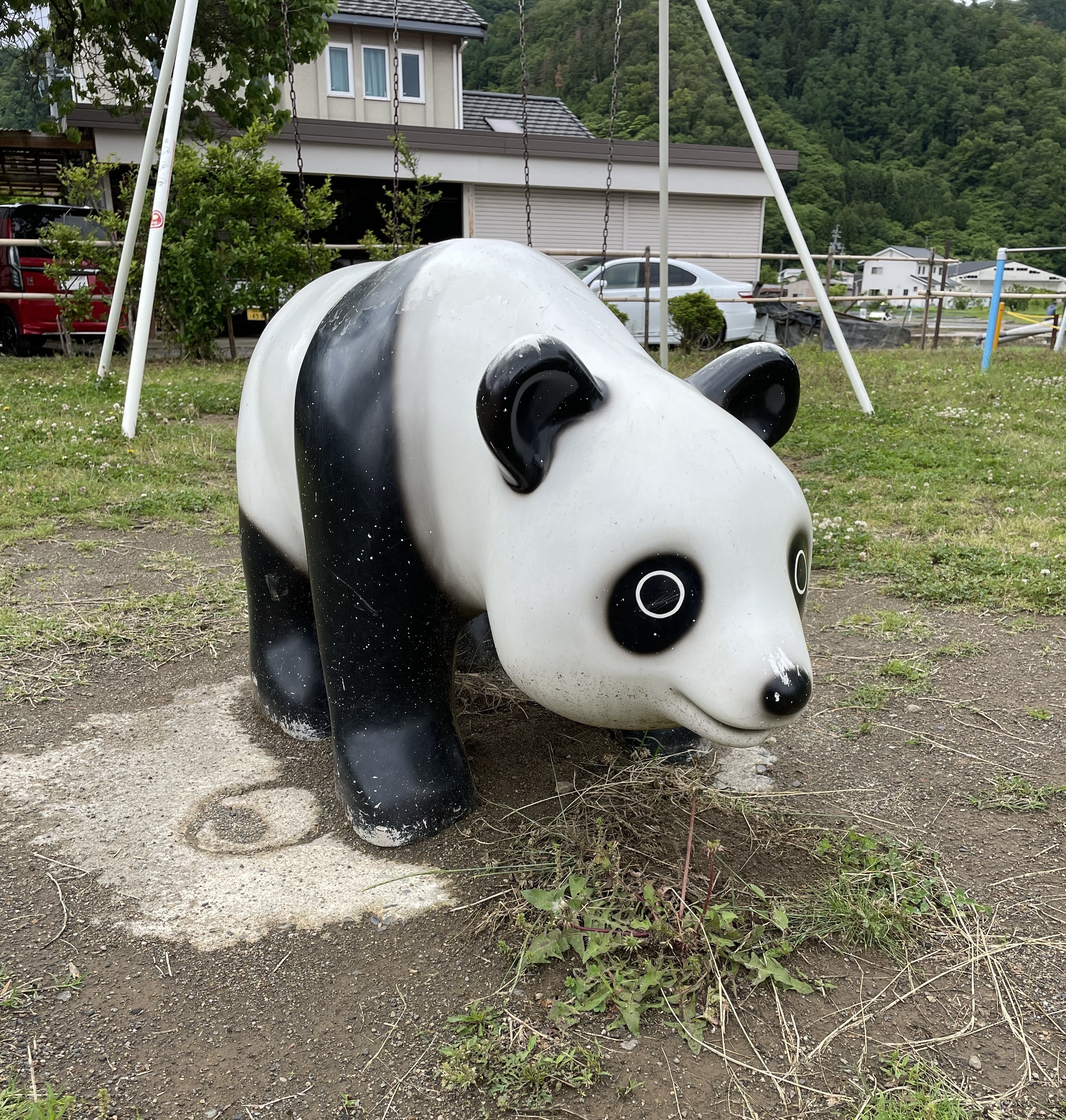 あんずの里森にある中村池公園を紹介! 通称パンダ公園の特徴とおすすめ
